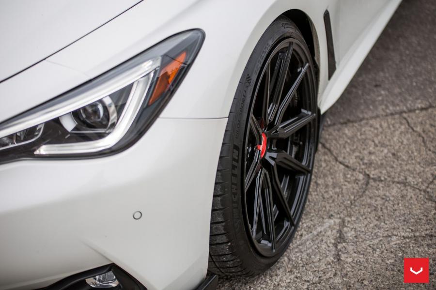 Детали экстерьера Infiniti Q60S 3.0t on Vossen Wheels (HF-3) 2019 года  (фото 11 из 15)